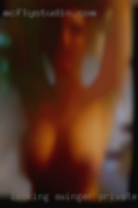 Looking swinger private for an audience for my body from Michigan.